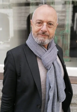 Portrait de Jean-Michel Devésa